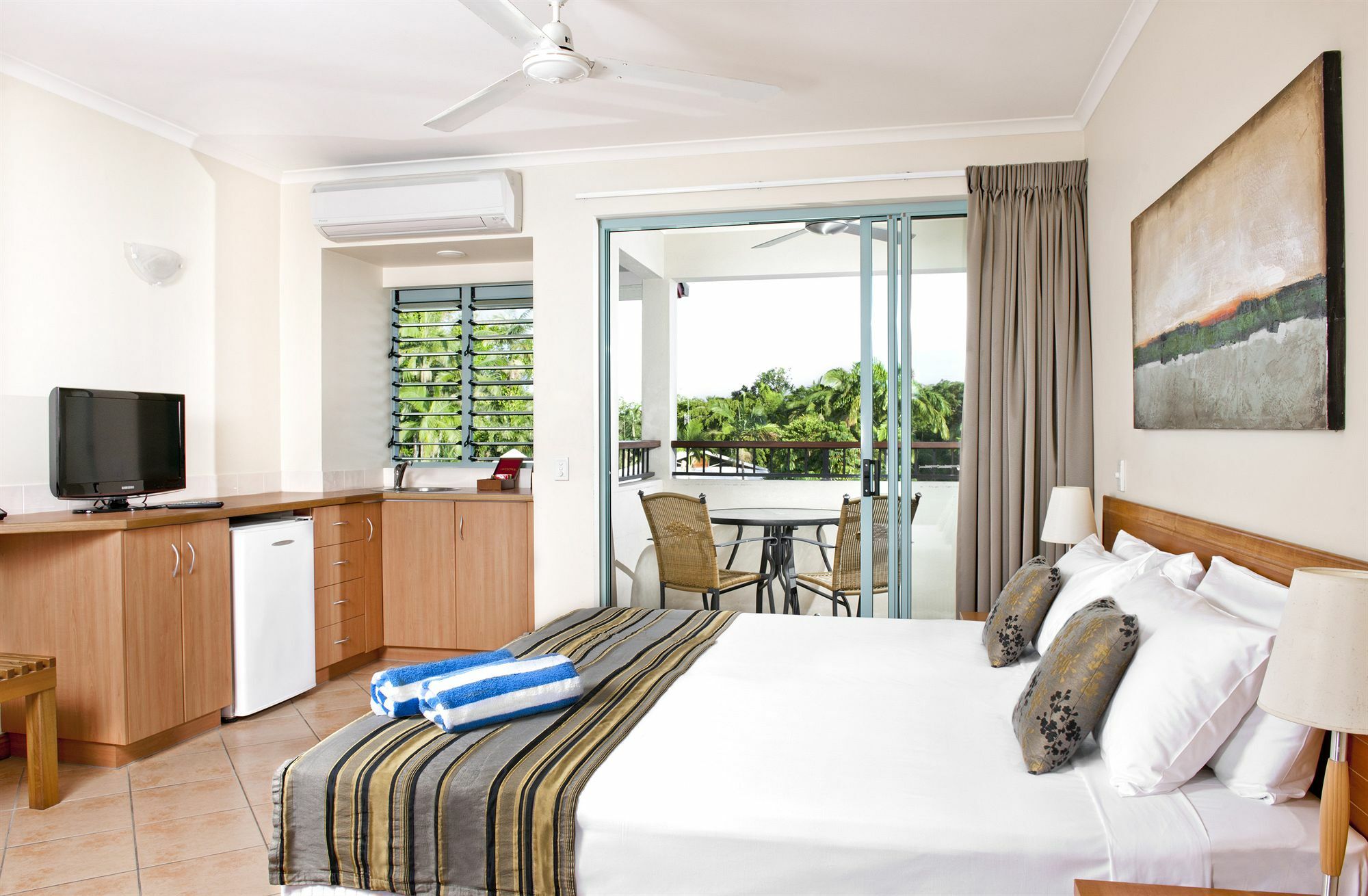 Mantra In The Village Port Douglas Exterior foto